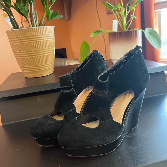 Sale - Picture 5 of 6